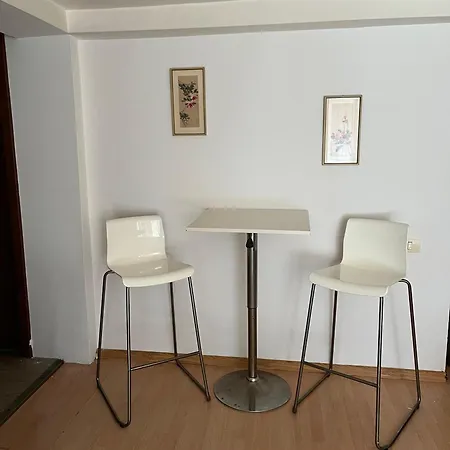 Under The Fig Tree Apartment